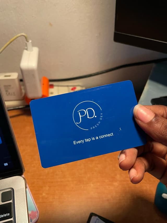 A Veliqid card in use